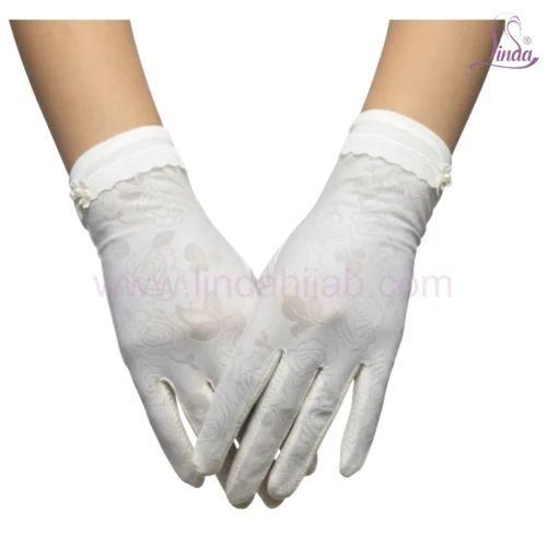 Luxurious Embroidered Gloves with Ornate Floral Design - Image 2