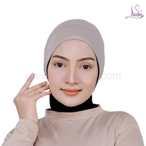 Stylish Beige Turban for Girls – Soft, Elegant & Comfortable Wear