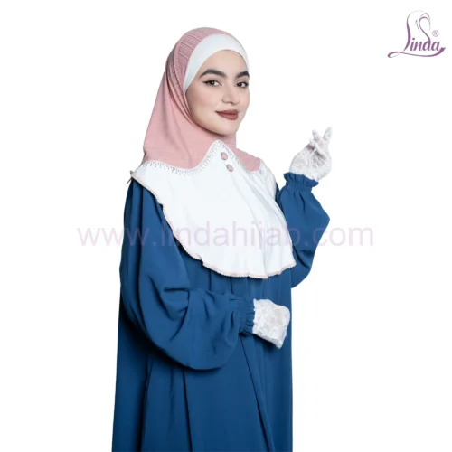 Two-Tone Short Khimar with Button and Lace Detailing - Image 2