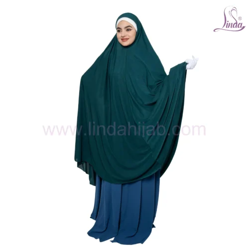 Emerald Green Butterfly Khimar – Graceful and Modest - Image 3