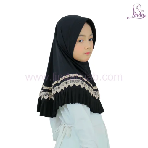 Chic Black Lace Hijab for Kids – Elegant, Stylish & Comfortable Wear - Image 2