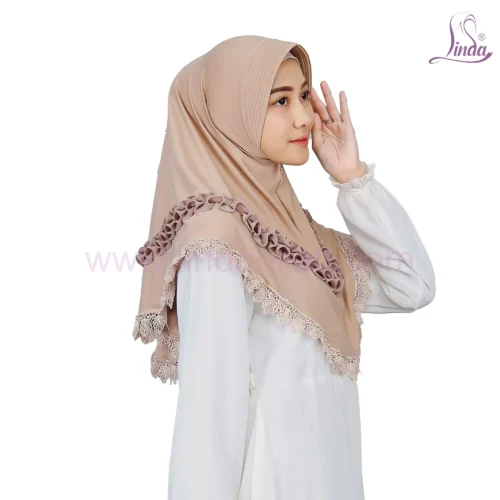 GRACEFUL RUFFLE EDGE JERSEY HIJAB – SOFT BEIGE - Image 2