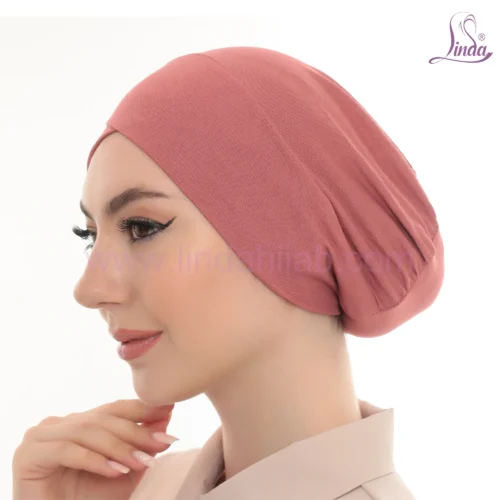 Stylish Dusty Rose Crossover Turban Cap – Soft & Chic - Image 3