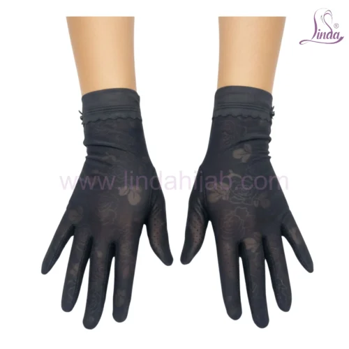 Luxurious Embroidered Gloves with Ornate Floral Design - Image 4