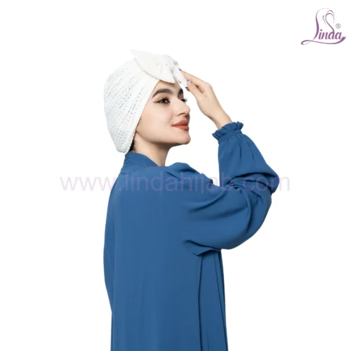 White Bow Accent Turban – Crisp Texture & Chic Statement Fit - Image 3