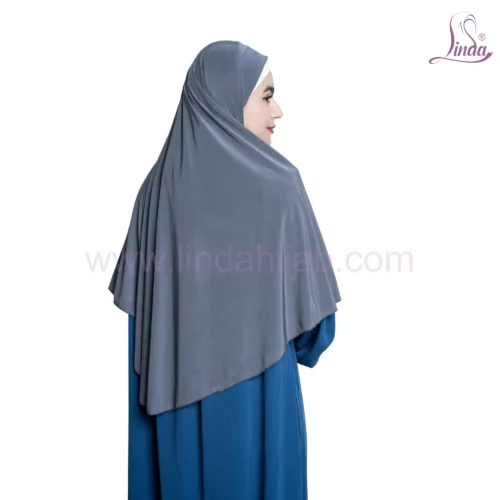Graceful Short Khimar with Premium Rayon Fabric - Image 4