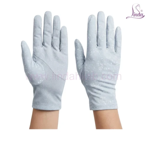 Elegant Embellished Gloves with Beaded Detail - Image 4