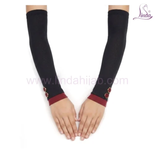 Fashionable Black Arm Sleeves for Modest Wear - Image 4