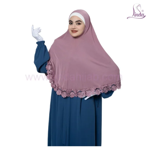 Blush Pink Lace-Trimmed Khimar – Elegant & Modest - Image 4