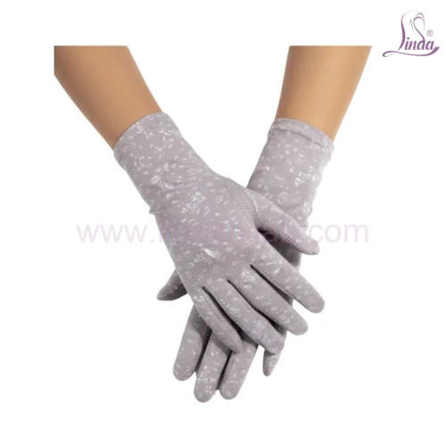 Elegant Embellished Gloves with Beaded Detail - Image 6