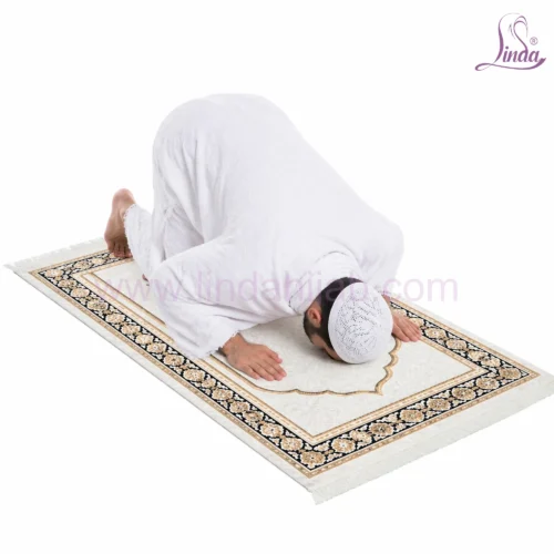Men's Ihram Prayer Set with Premium Prayer Mat – Classic White - Image 2